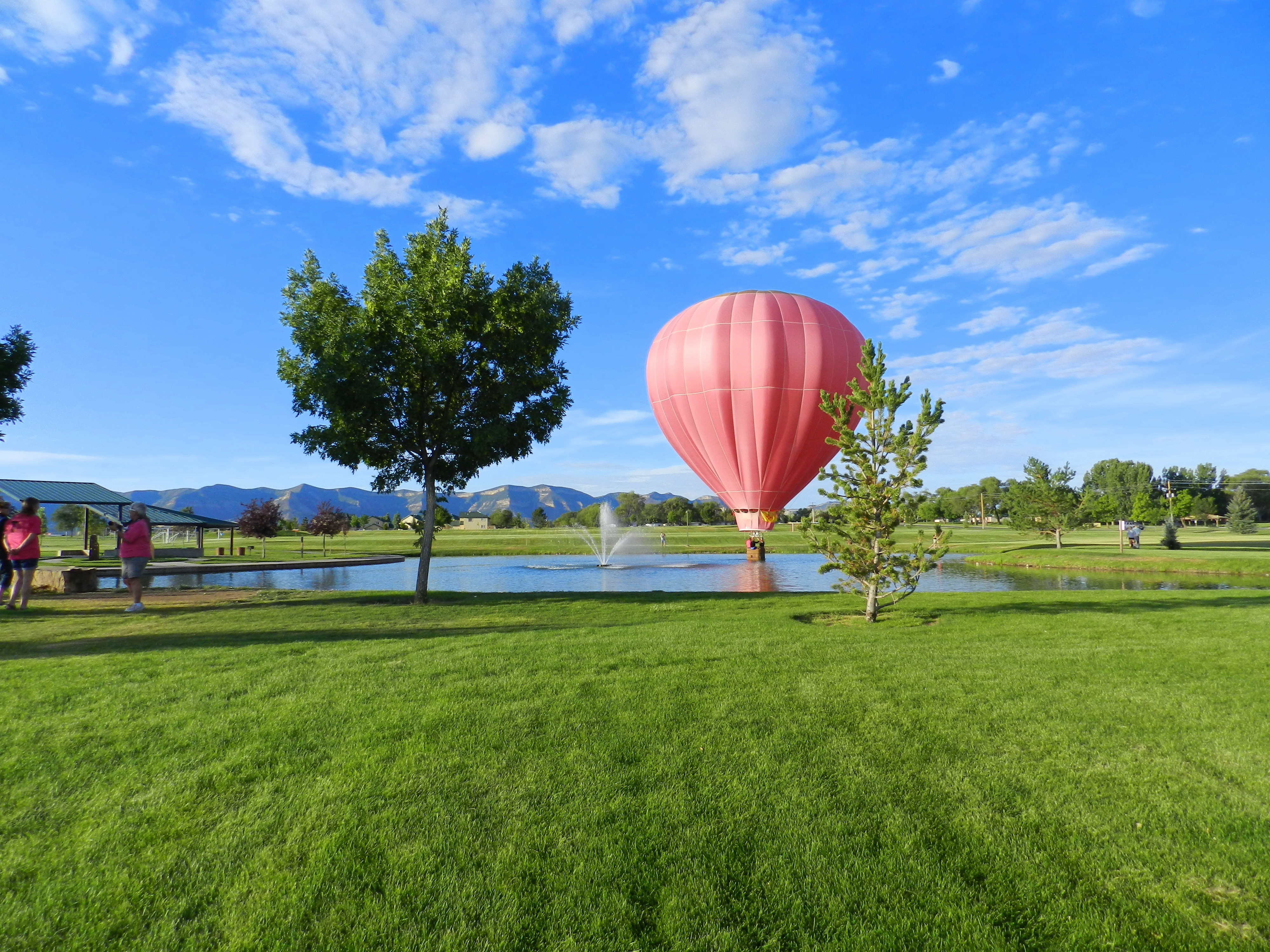 Hot Air Balloon in Parque de Vida